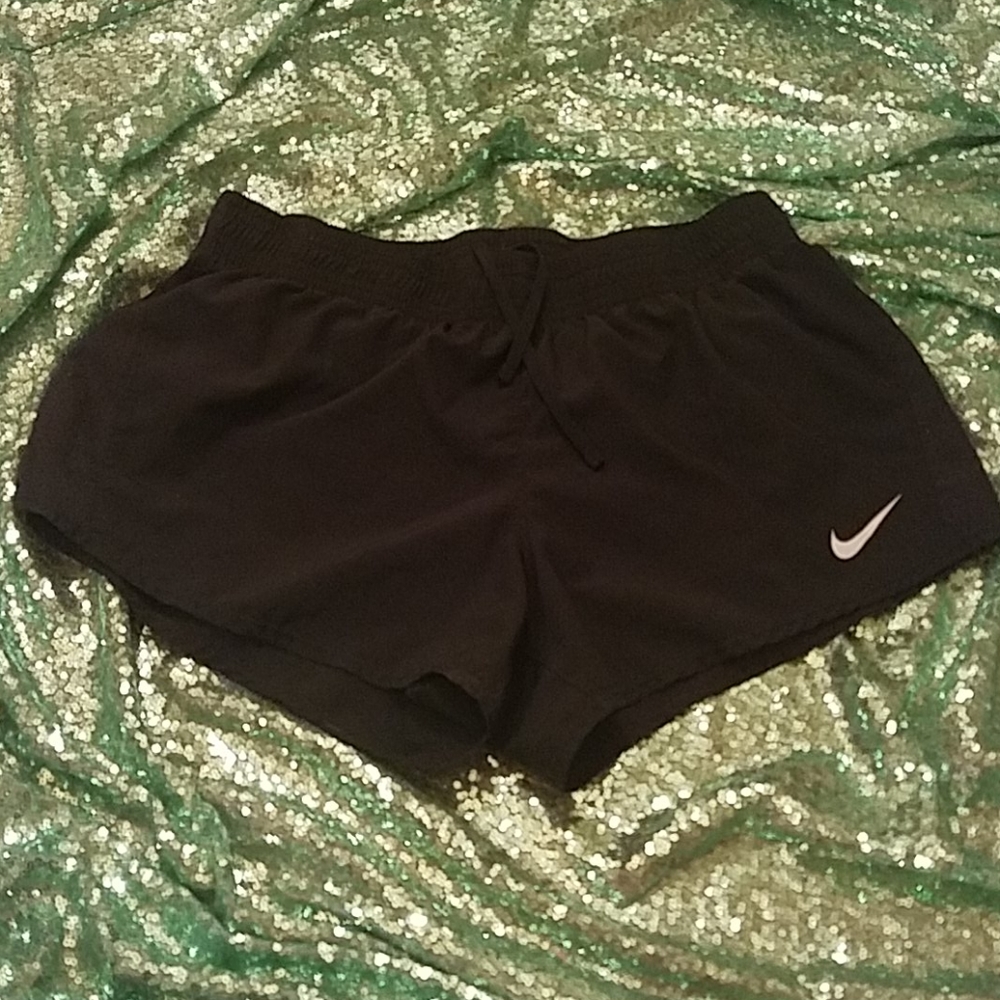 Nike ☆ 3.5" Dri Fit Running Short - Black w/ Mesh